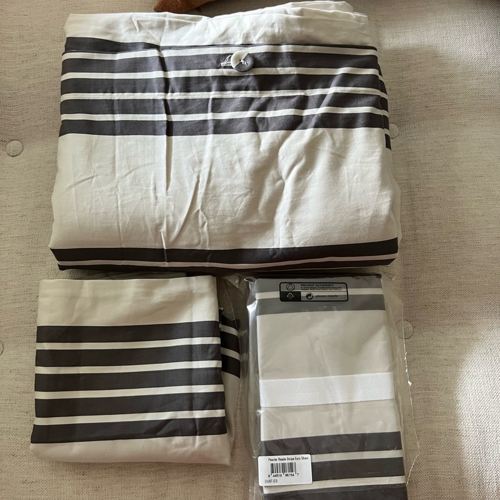 Serena and Lily Reade Stripe Duvet and 2 Euro Shams